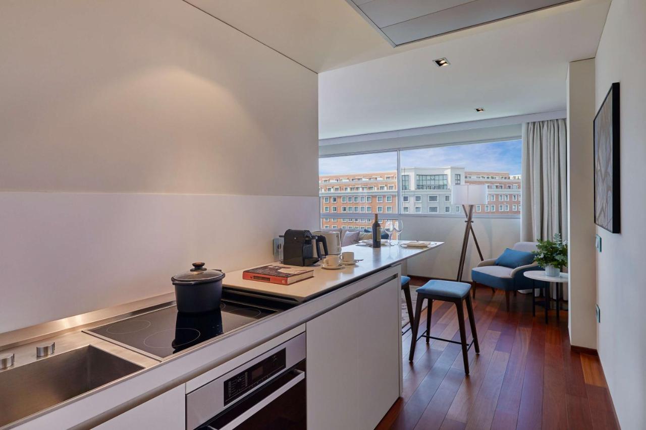 Hyatt Regency Madrid Residences Exterior photo